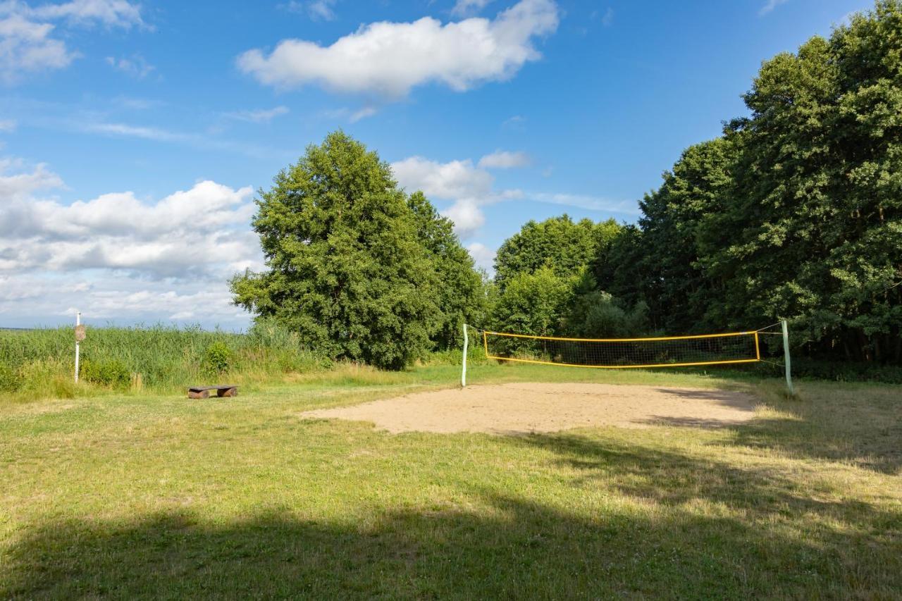 Gemutliches Tinyhouse Bungalow Mit Kamin & Sauna Am See Joachimsthal Exteriör bild
